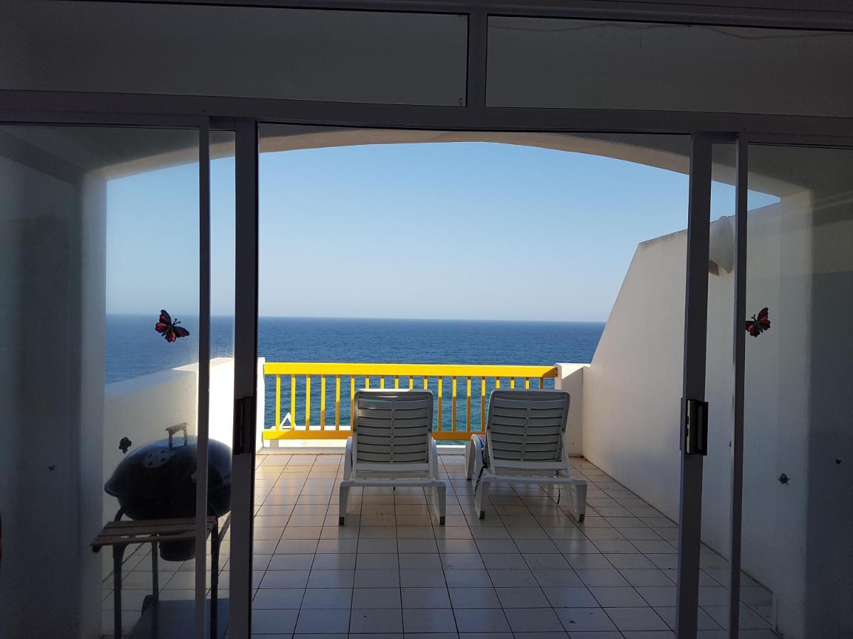 Ballito 69 Perissa Santorini Sea View, Walk To Beach -Family Only Dış mekan fotoğraf