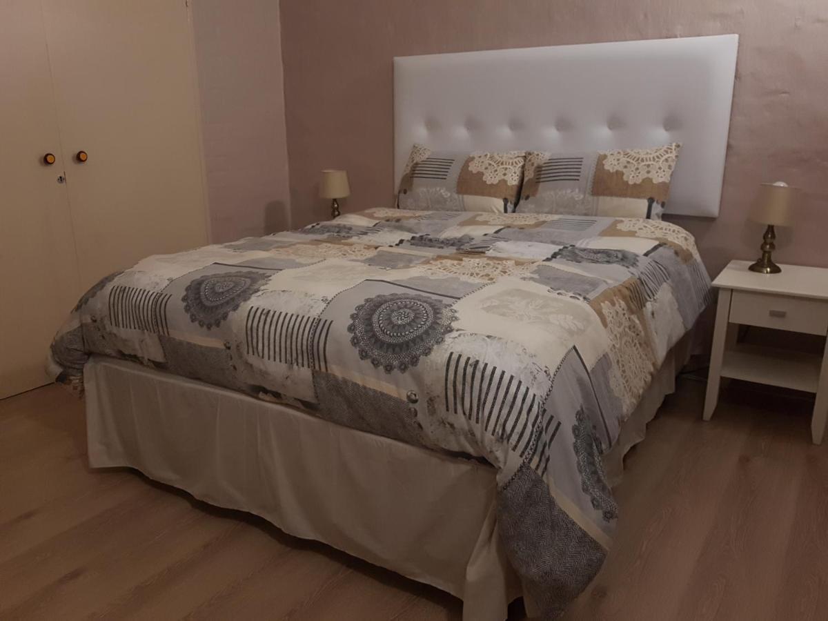 Ballito 69 Perissa Santorini Sea View, Walk To Beach -Family Only Dış mekan fotoğraf