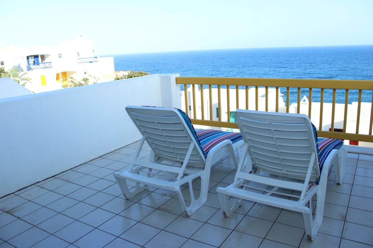Ballito 69 Perissa Santorini Sea View, Walk To Beach -Family Only Dış mekan fotoğraf
