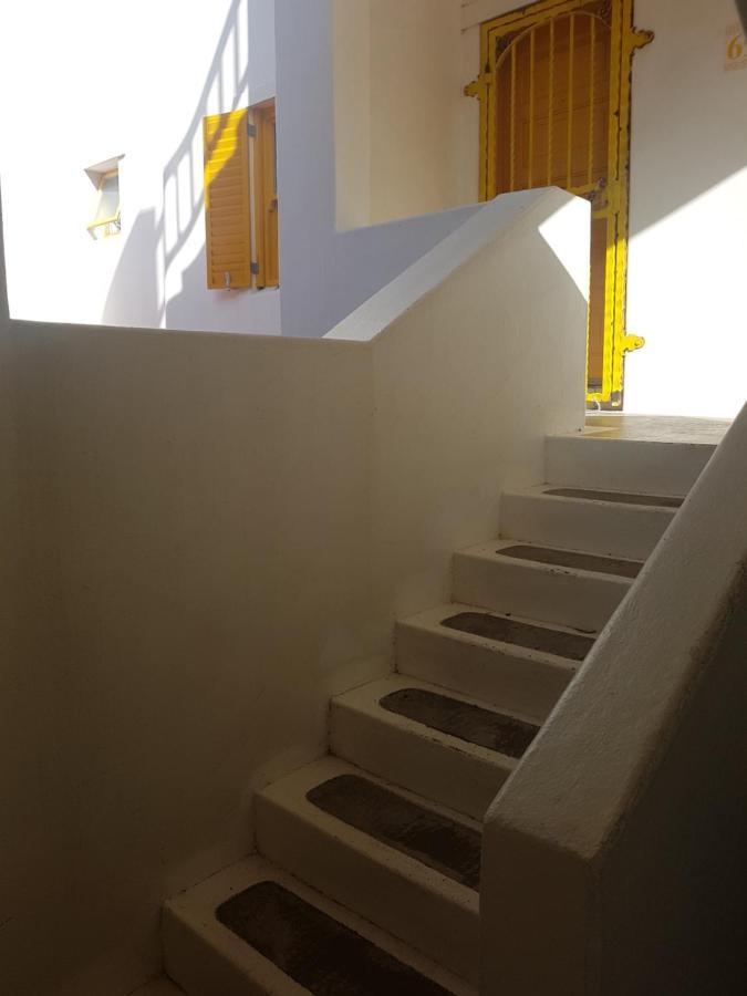 Ballito 69 Perissa Santorini Sea View, Walk To Beach -Family Only Dış mekan fotoğraf